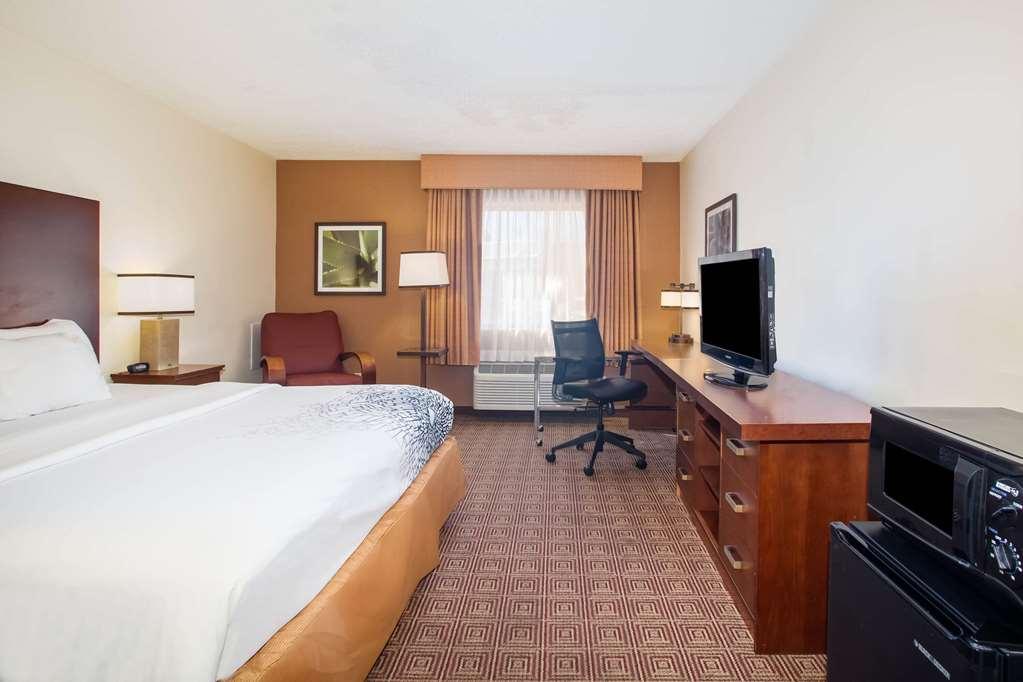 Baymont By Wyndham Columbia, Mo Hotel Facilities photo